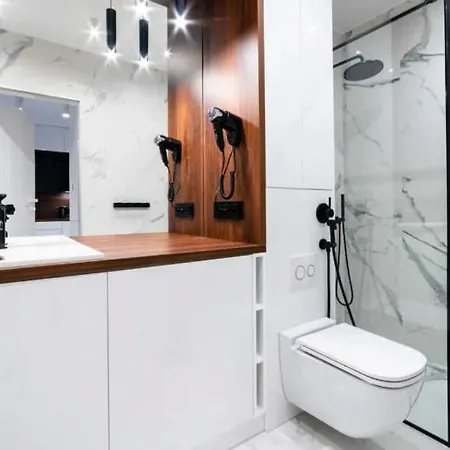 Deluxe Karkonoska 13 Nr 4 Triventi Mountain Basen, Sauny, Jacuzzi Apartment *